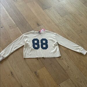 Edikted Cream Textured Top